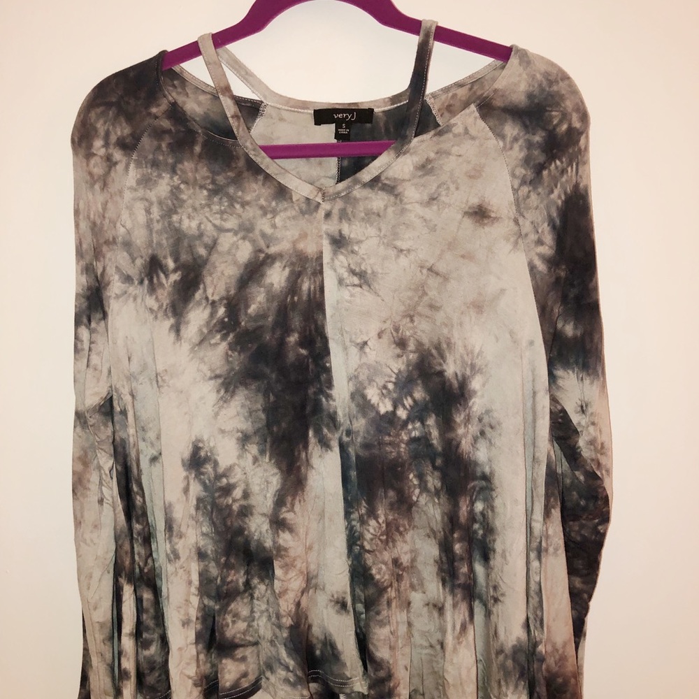 Tie-dye long sleeve shirt